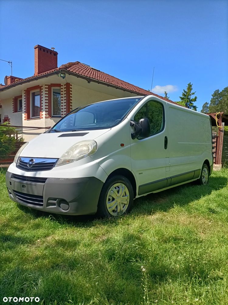 Opel Vivaro - 18