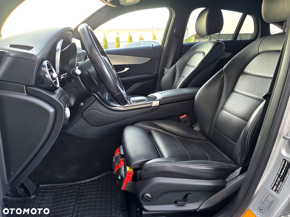 Mercedes-Benz GLC - 11