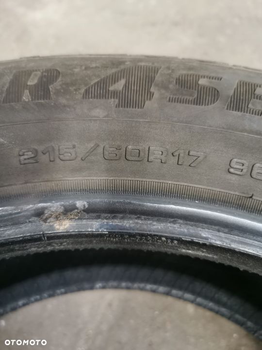 215/60 R 17 Goodyear - 2