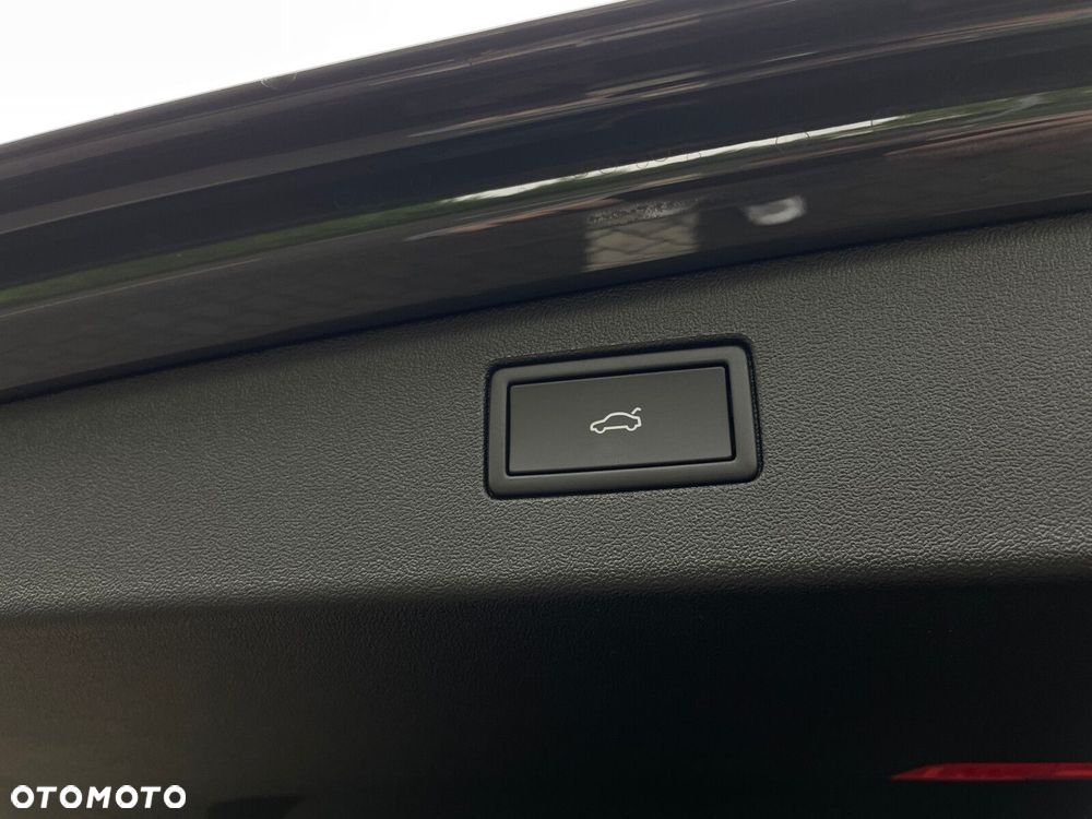 Volkswagen Tiguan - 31