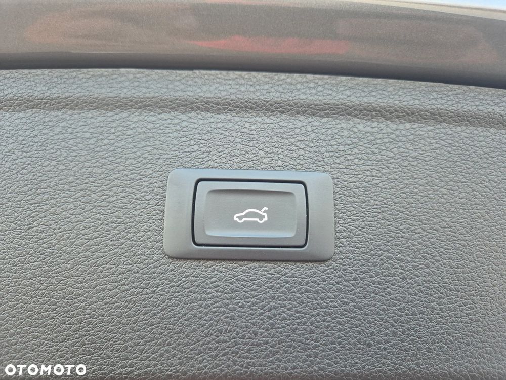 Audi Q5 40 TDI quattro S tronic S line - 39