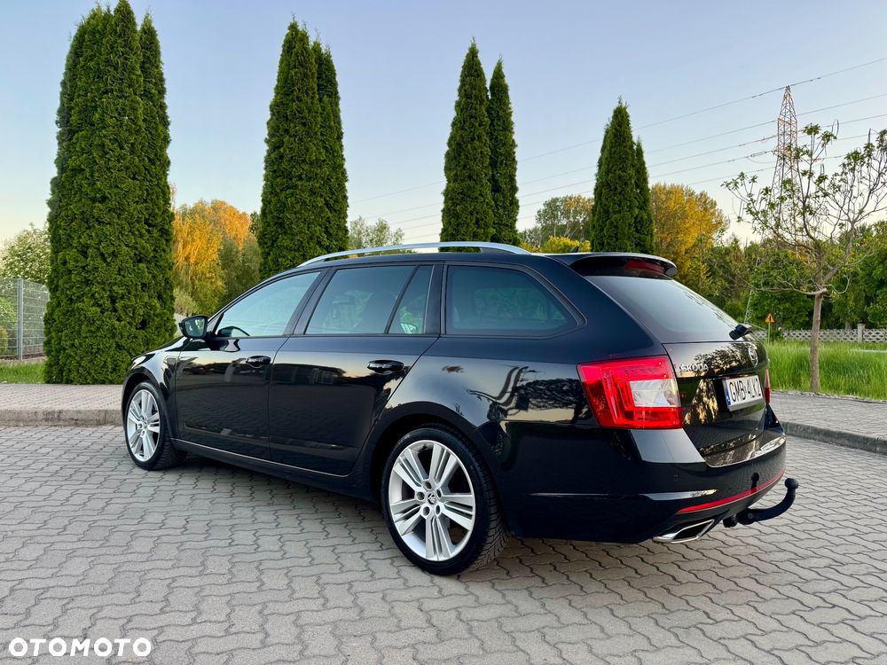 Skoda Octavia 2.0 TDI (Green tec) DSG RS - 29
