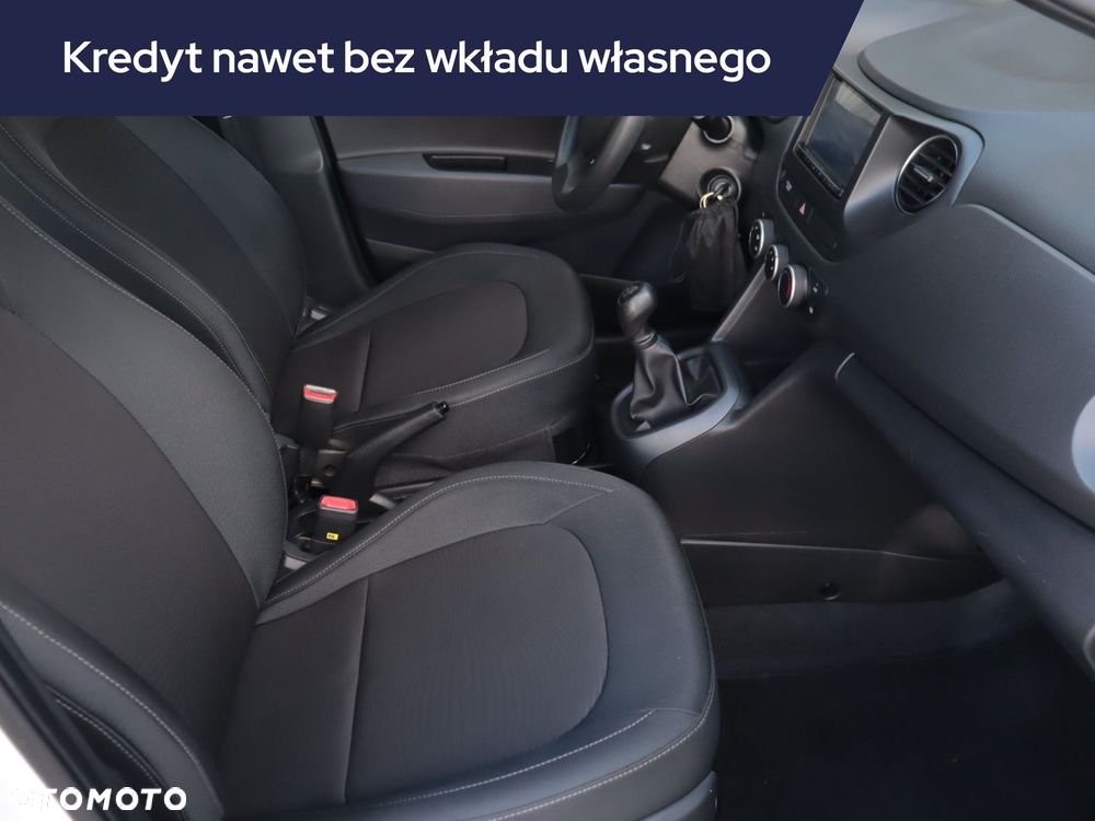 Hyundai i10 - 11