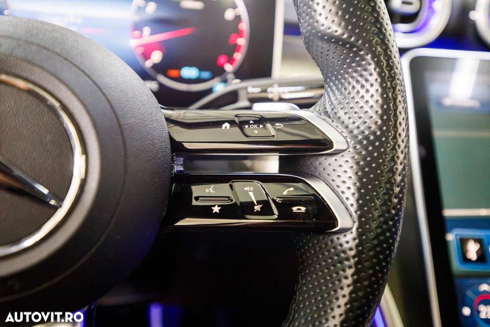 Mercedes-Benz C 300 4Matic 9G-TRONIC Edition AMG Line - 22