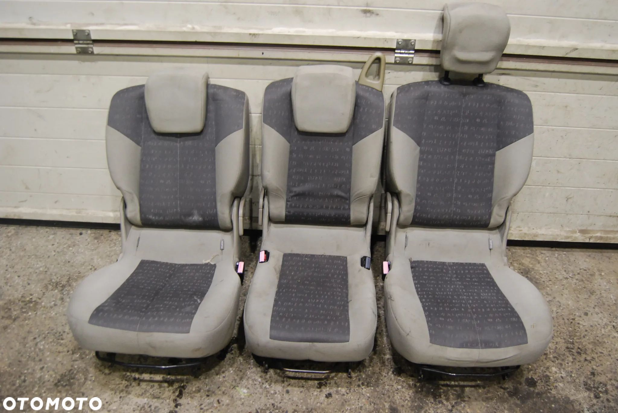 FOTEL FOTELE 2 I 3 RZĄD RENAULT MEGANE SCENIC II - 1