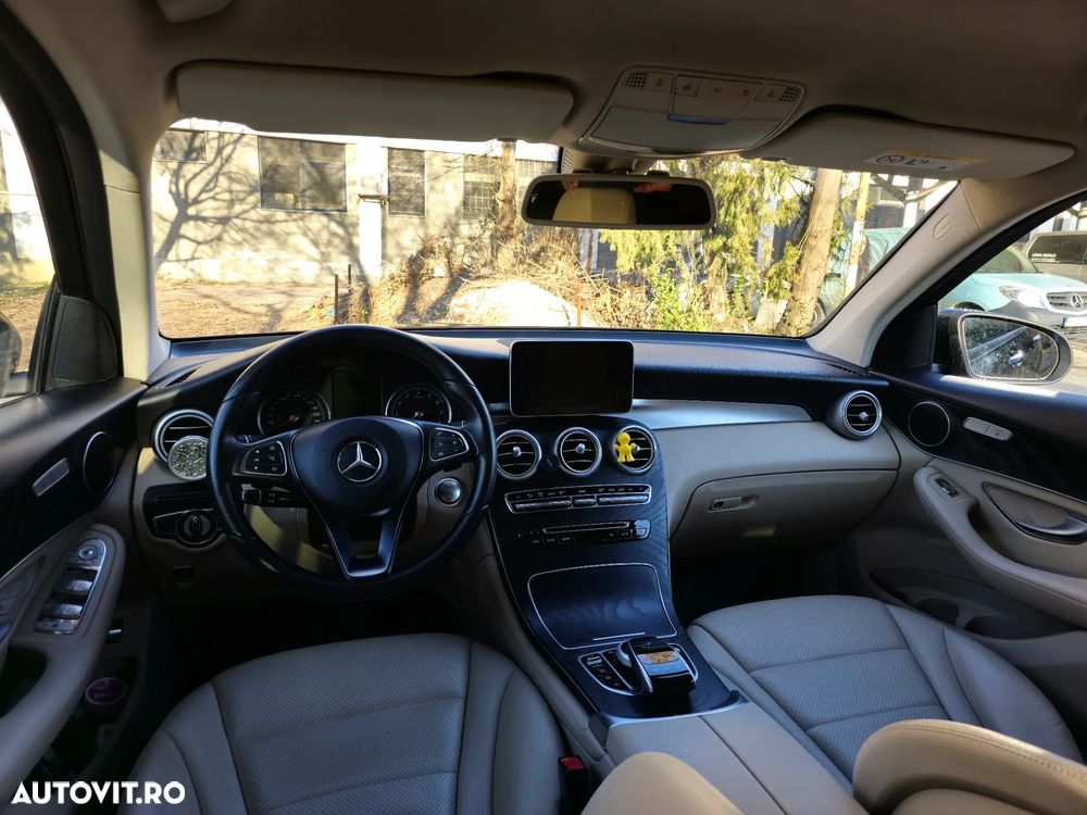 Mercedes-Benz GLC - 6