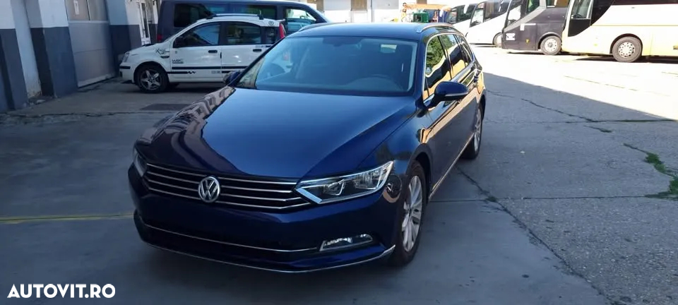 Volkswagen Passat Variant 2.0 TDI SCR (BlueMotion Technology) Highline - 2