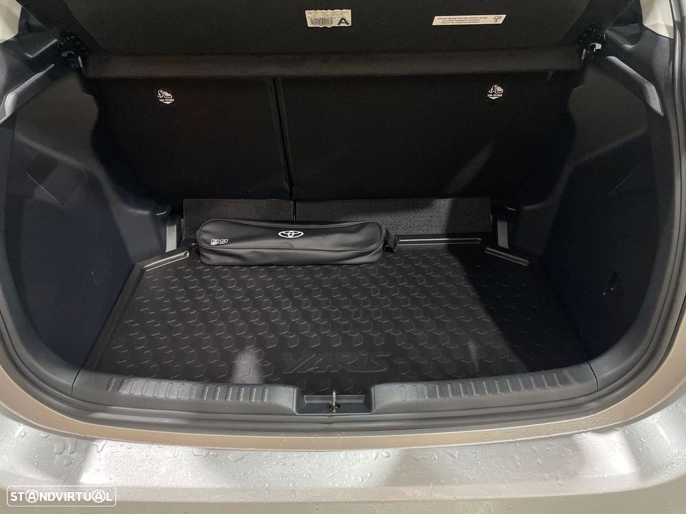 Toyota Yaris — fotografia 10