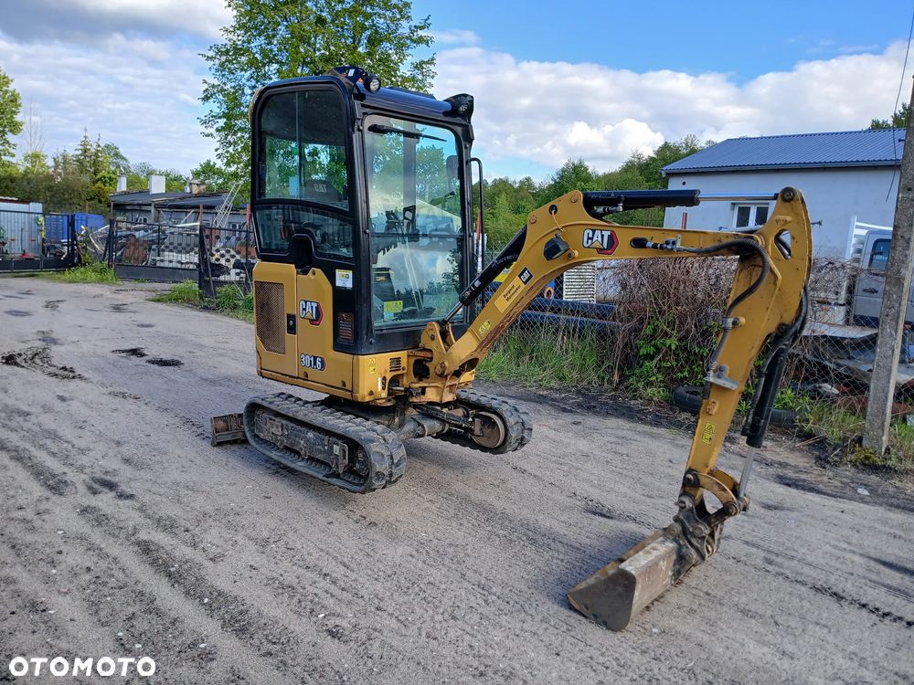 Caterpillar 301.6 - 3