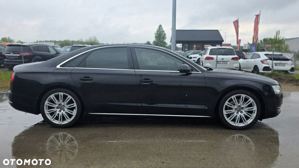 Audi A8 - 6