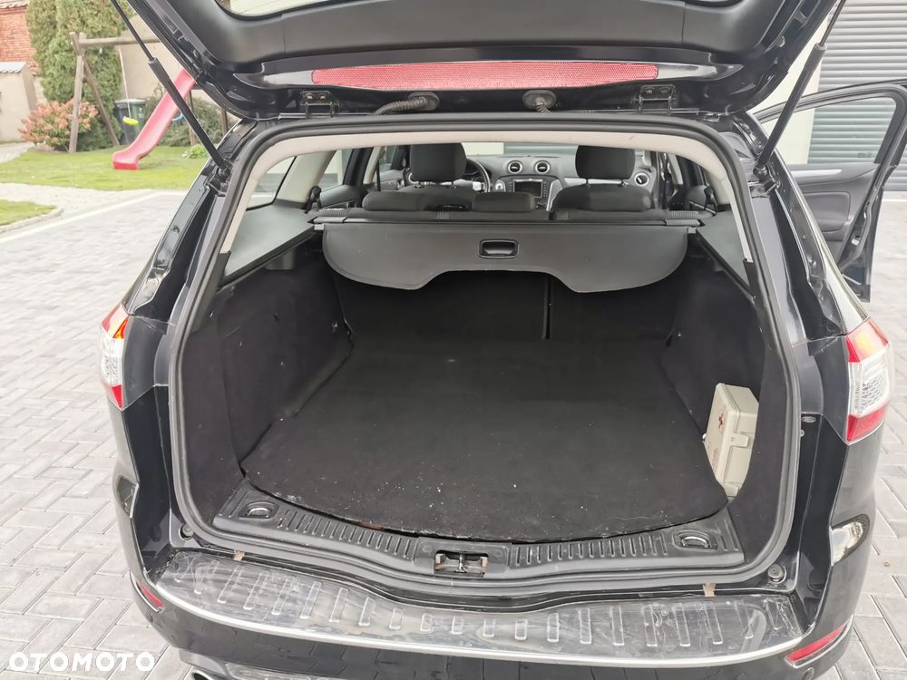 Ford Mondeo 2.2 TDCi Titanium - 9