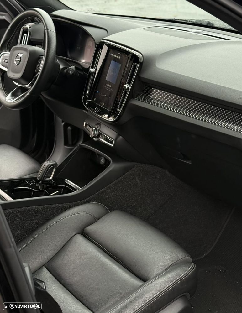 Volvo C40 - 4