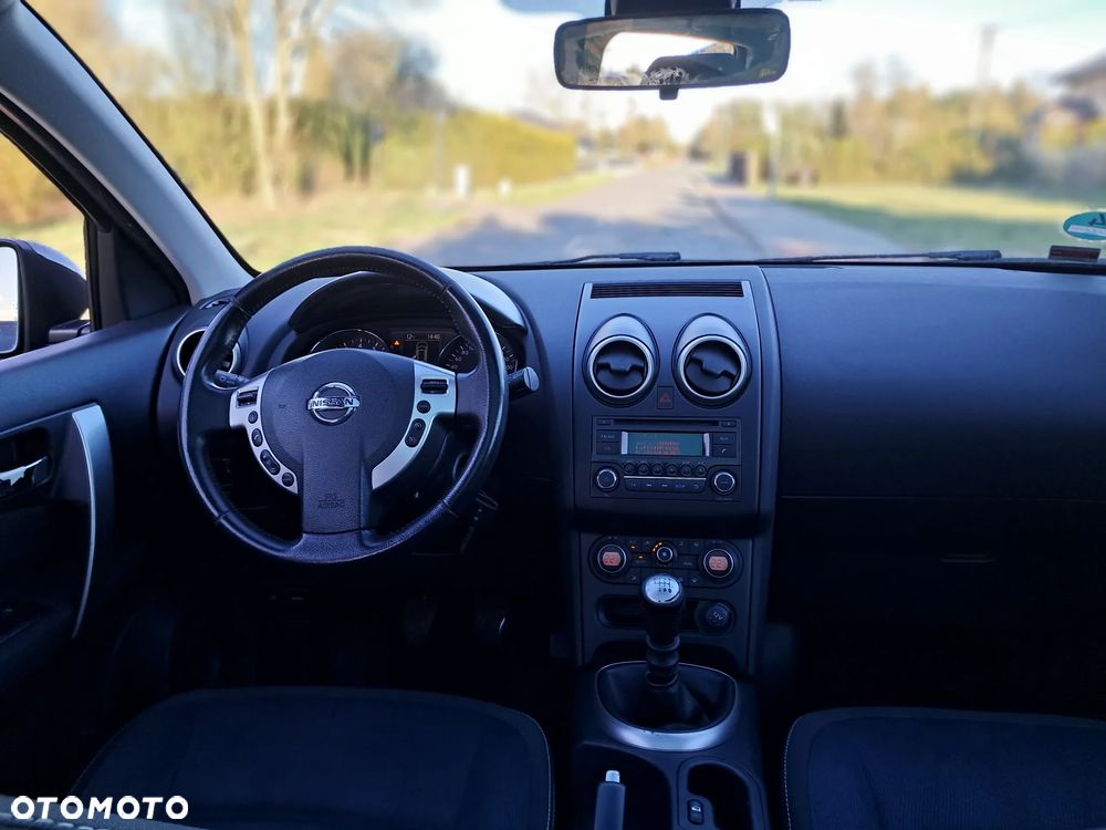 Nissan Qashqai+2 2.0 Acenta - 21