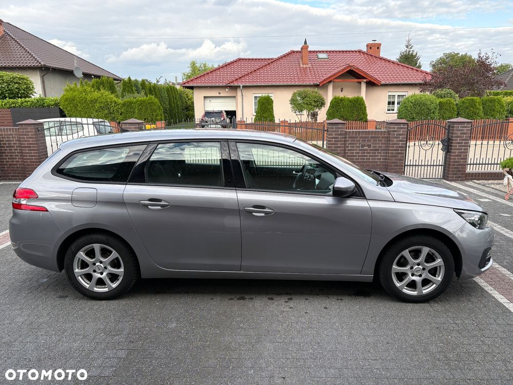 Peugeot 308 1.5 BlueHDi Active Pack Business S&S EAT8 - 7