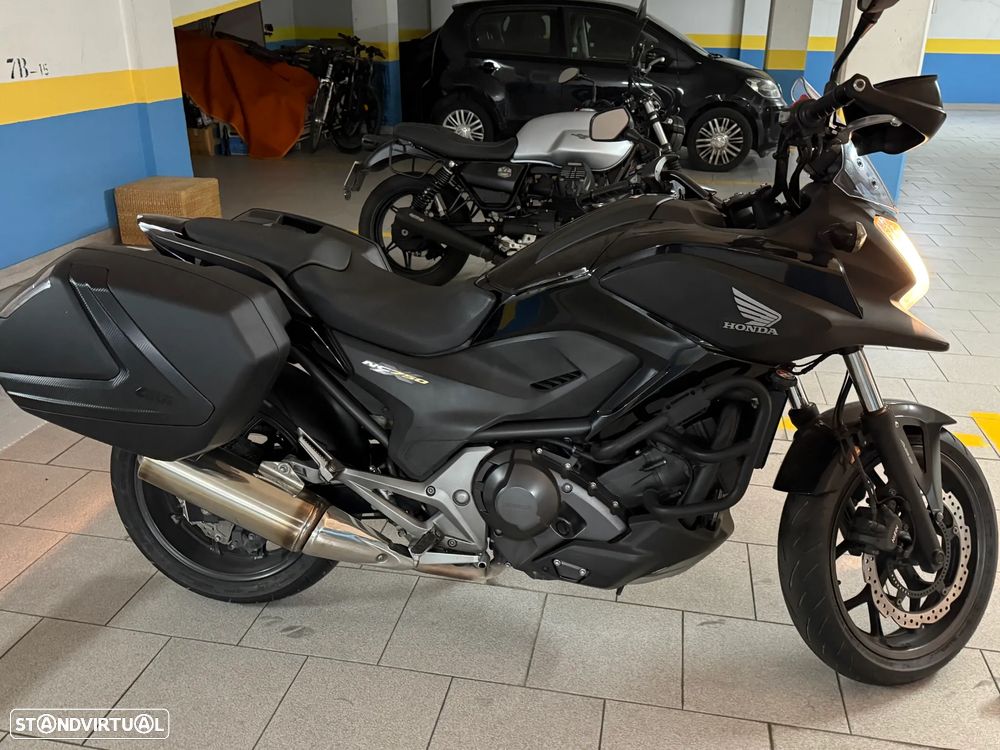 Honda NC750X - 1