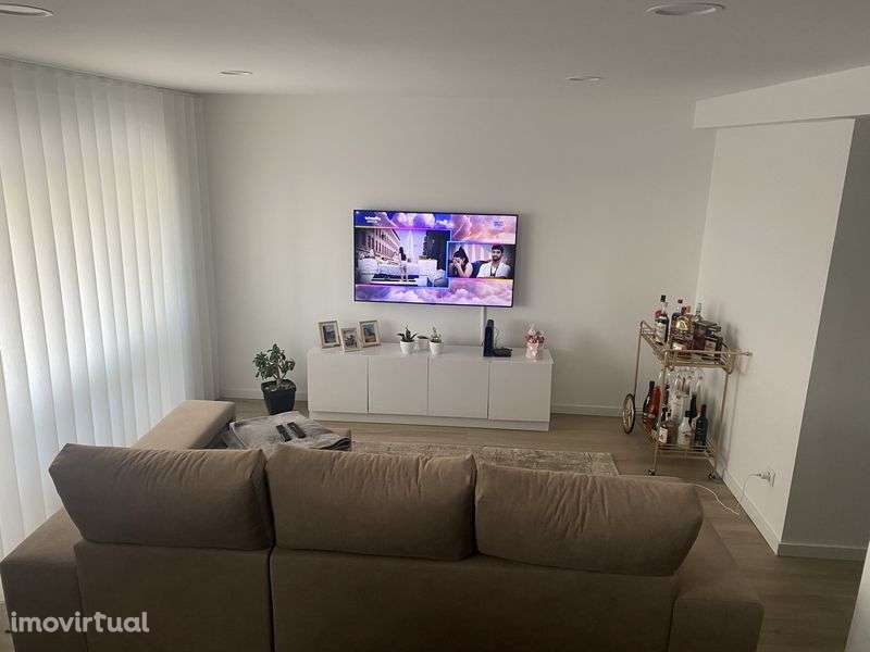 Vendo apartamento T2+1 - Grande imagem: 3/8