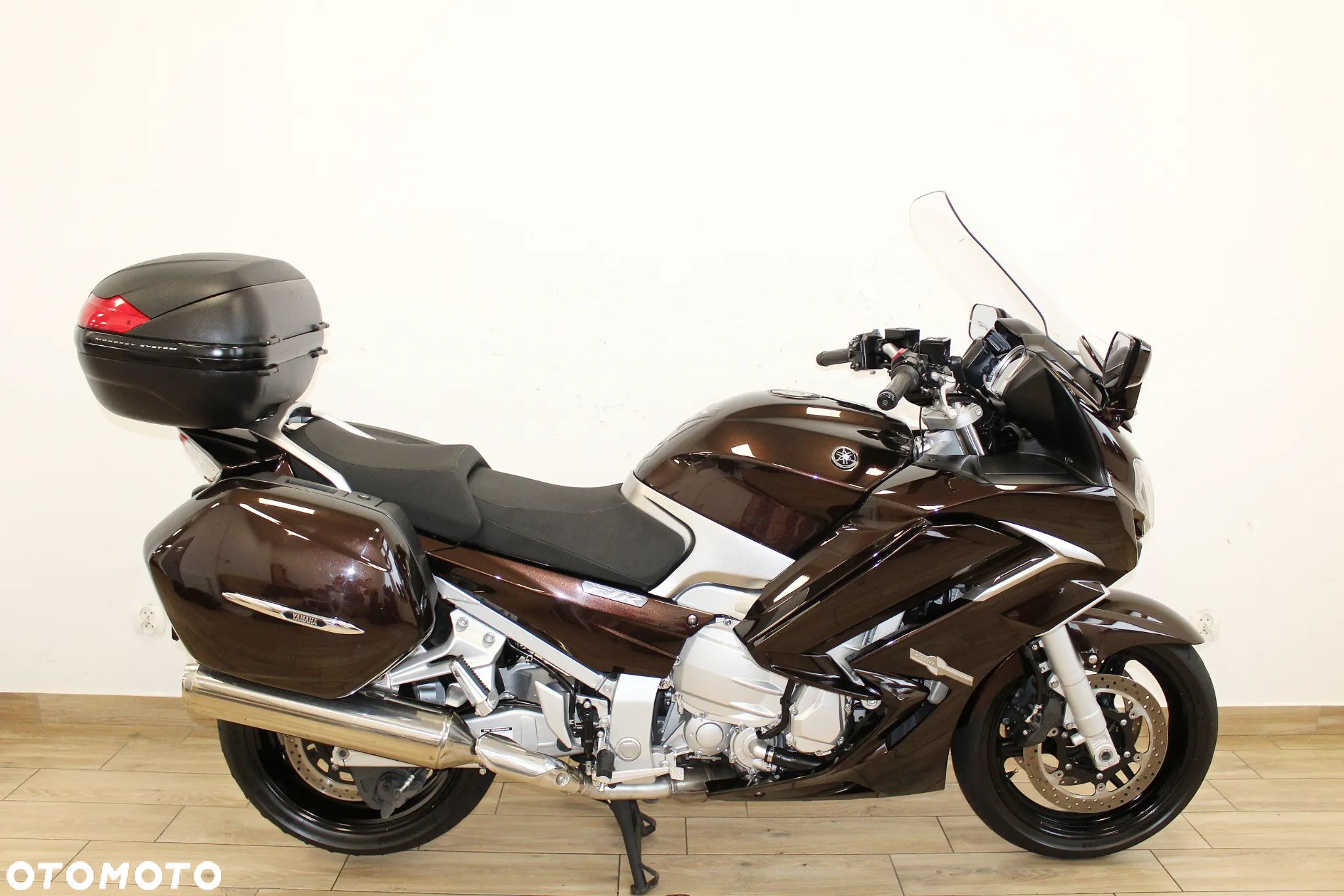 Yamaha FJR - 1