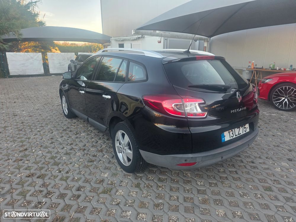 Renault Mégane Sport Tourer 1.5 dCi Luxe SS - 8