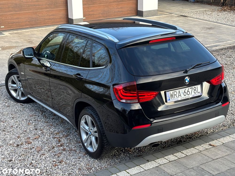BMW X1 sDrive18i Sport Line - 38