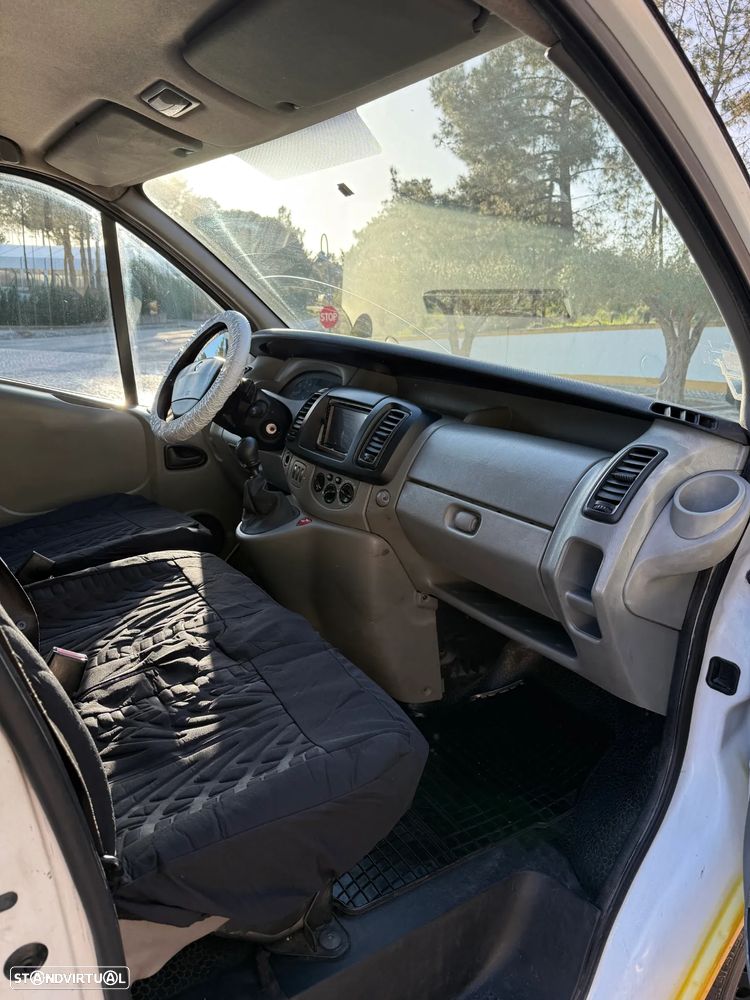 Renault Trafic - 9