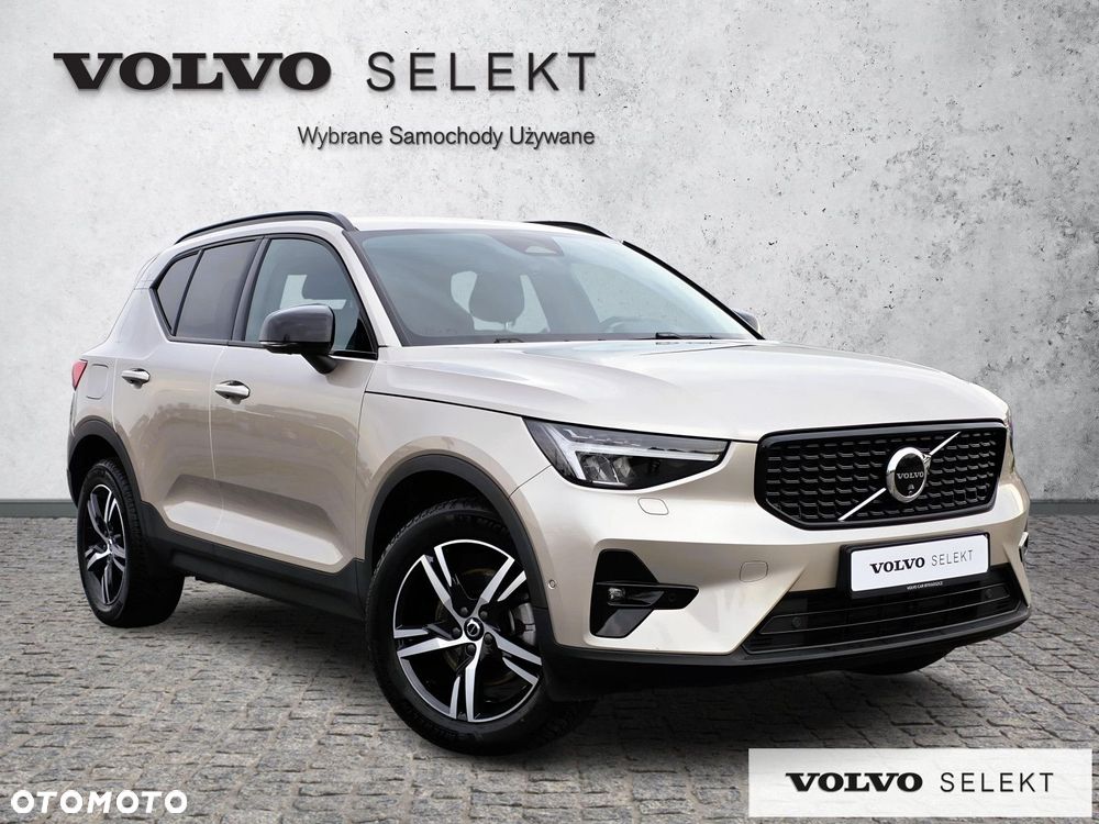 Volvo XC 40 - 3