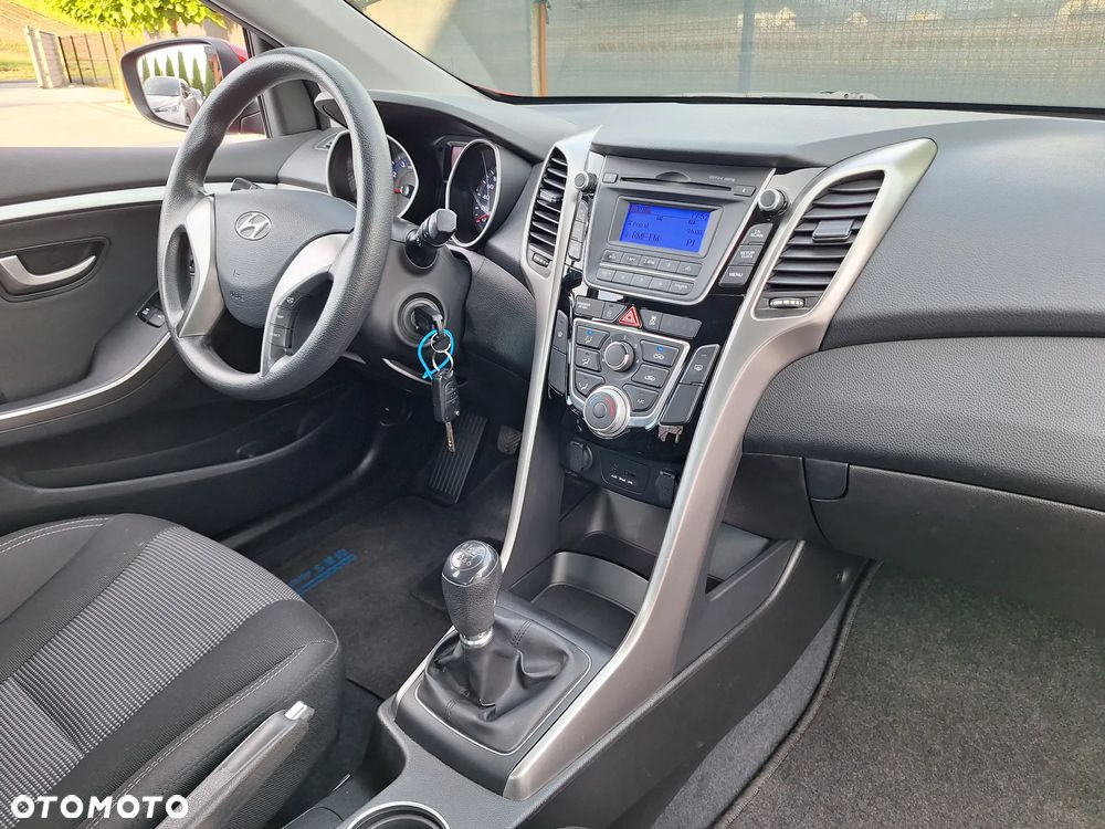 Hyundai i30 1.4 Classic + - 14