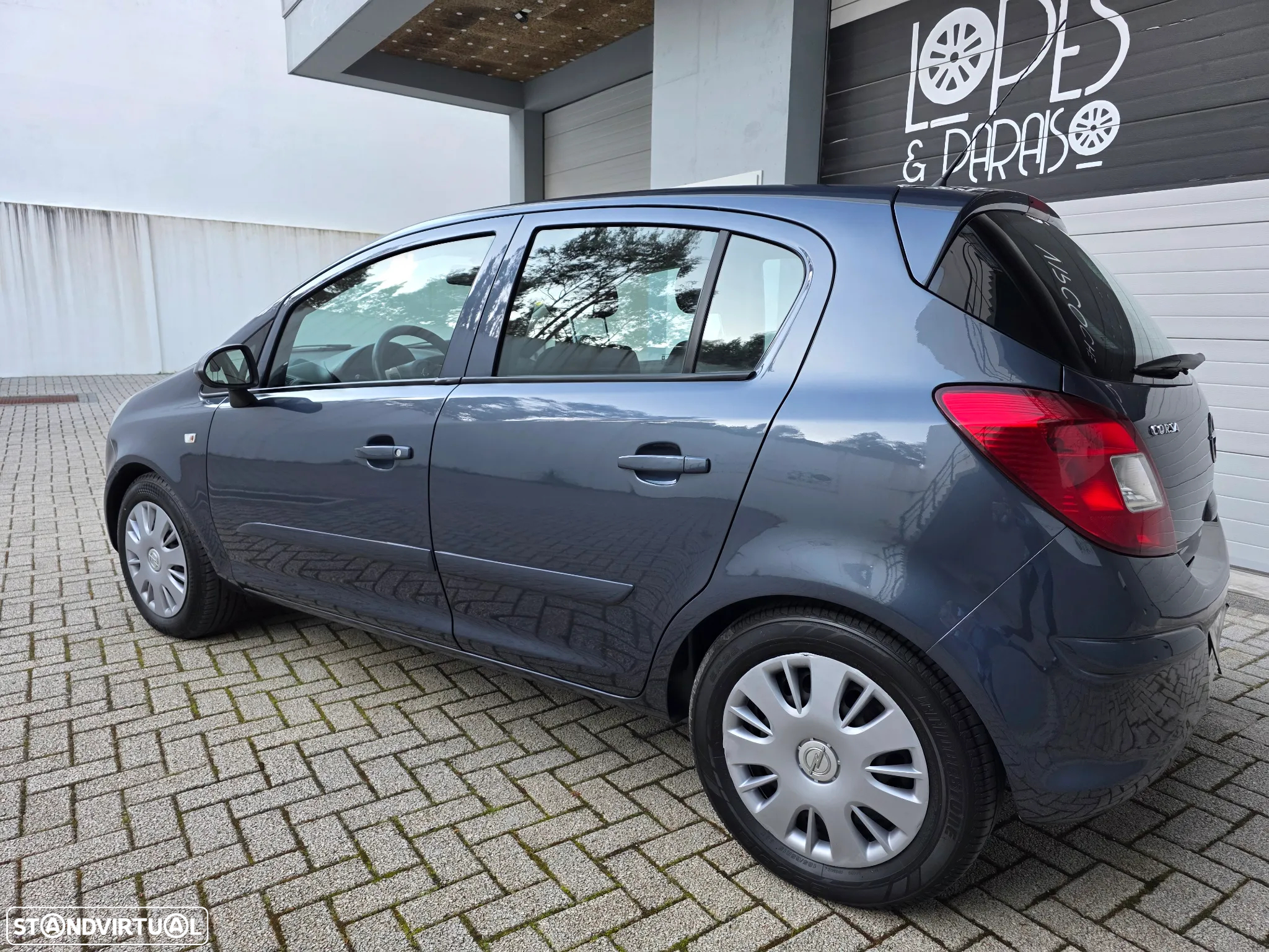Opel Corsa 1.3 CDTi Enjoy - 27