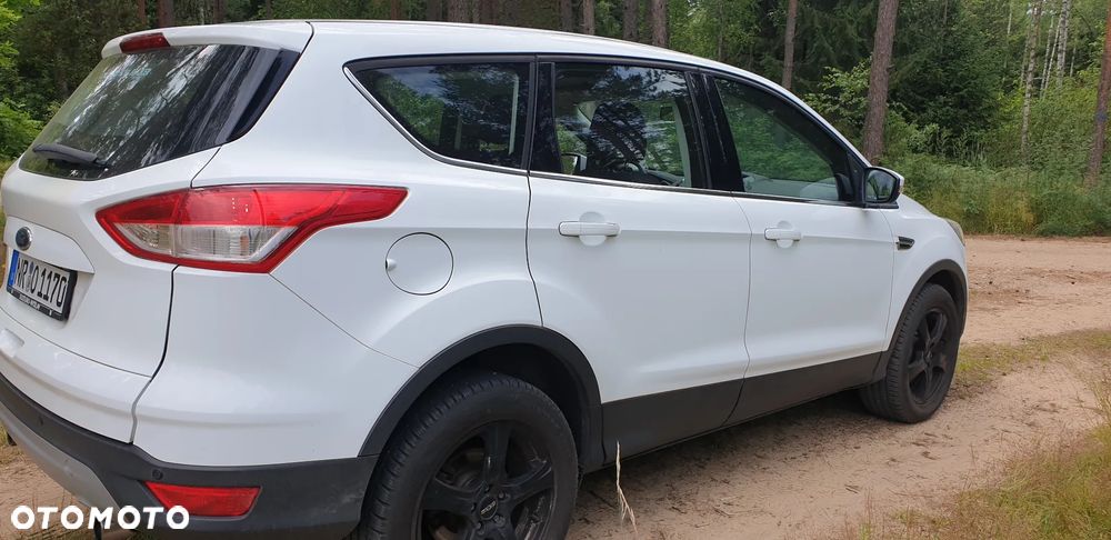 Ford Kuga 1.6 EcoBoost 2x4 SYNC - 4