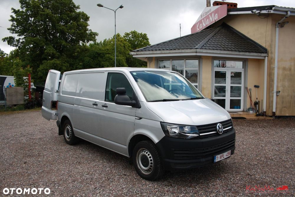 Volkswagen Transporter - 26