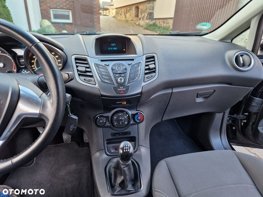 Ford Fiesta 1.25 SYNC Edition - 13