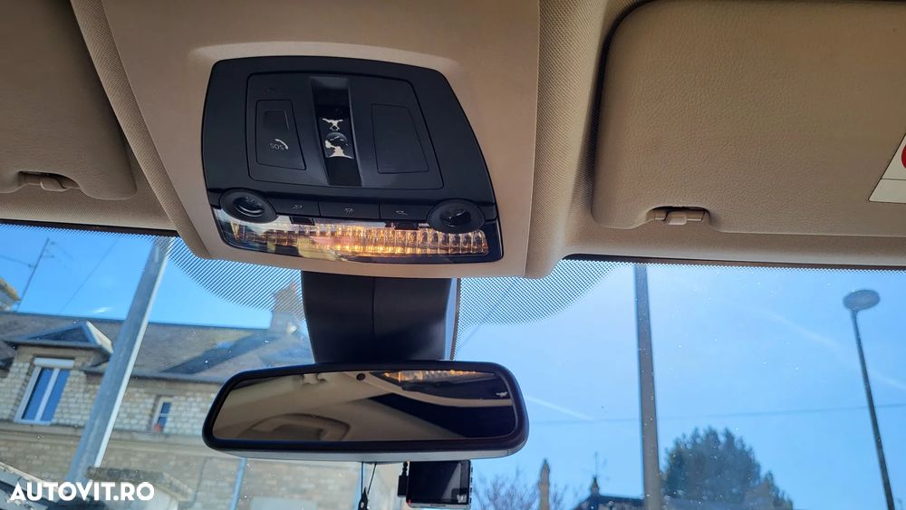 BMW Seria 5 520d xDrive Aut. - 26