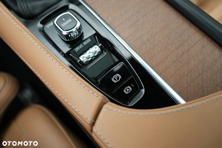 Volvo XC 90 D5 AWD Inscription 7os - 14