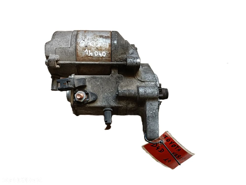 TOYOTA YARIS I 99-05 1,4 D4D rozrusznik DENSO 28100-33050 * - 1