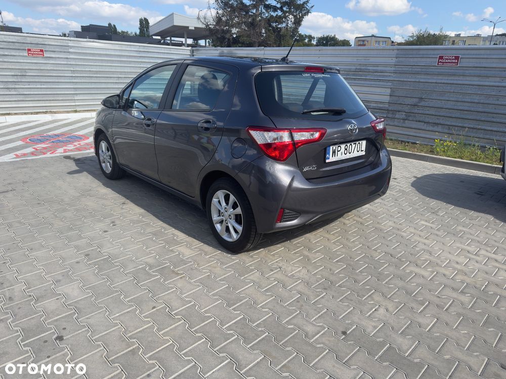 Toyota Yaris - 6