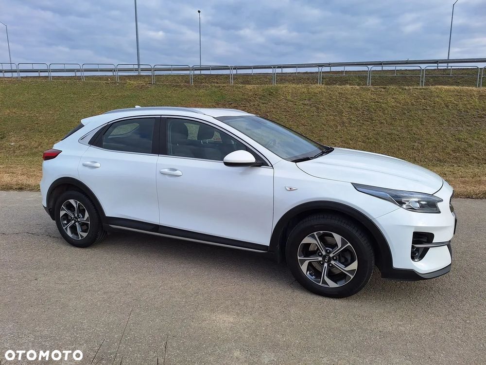 Kia XCeed 1.0 T-GDI M - 18