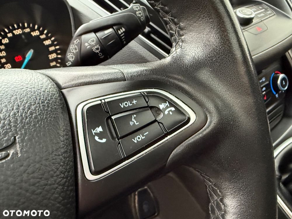 Ford Grand C-MAX - 22