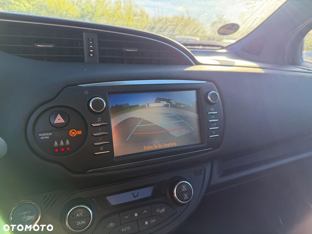 Toyota Yaris Hybrid 1.5 Active - 16