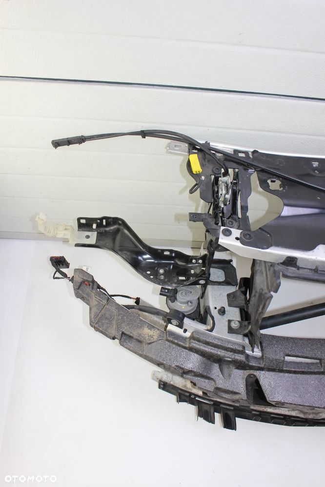 PAS PRZEDNI WZMOCNIENIE CZOŁOWE BMW G30 - 5