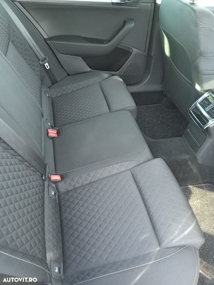 Skoda Superb 2.0 TDI DSG Ambition - 11