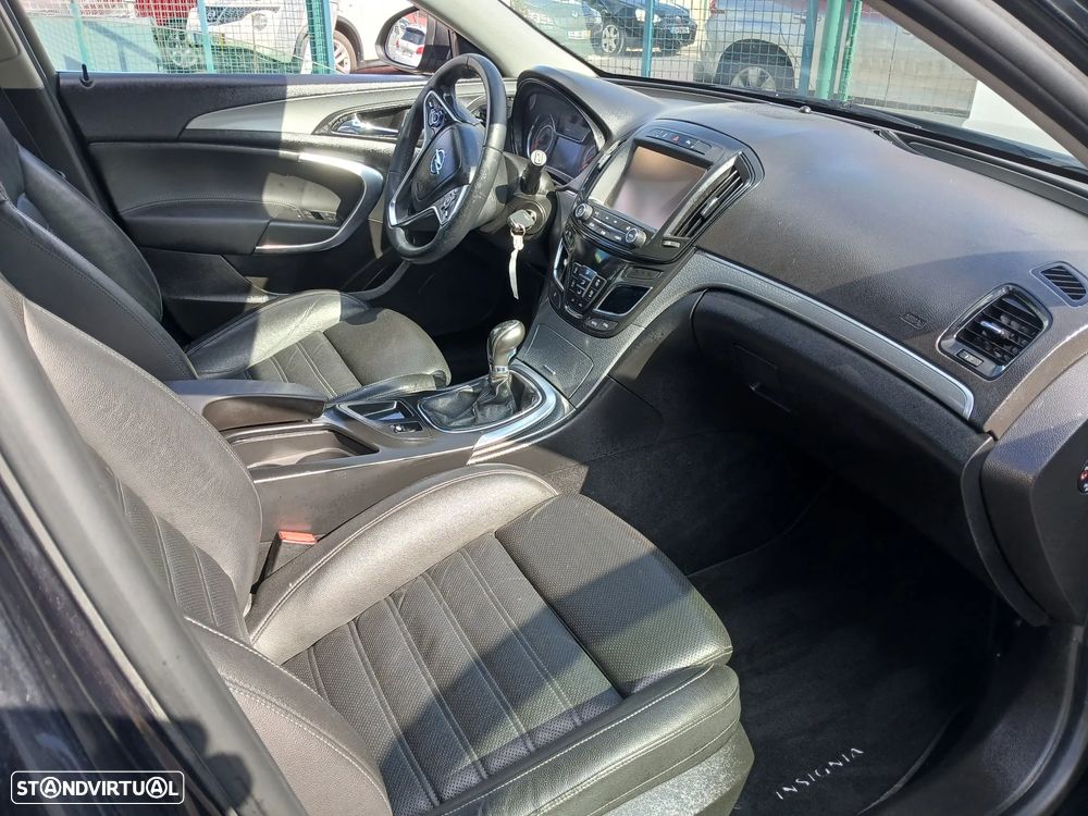Opel Insignia Sports Tourer - 22