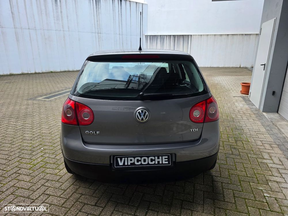 VW Golf 1.9 TDi GT Sport DSG - 32