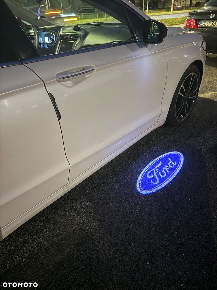Ford Fusion 2.0 EcoBoost Titanium - 8