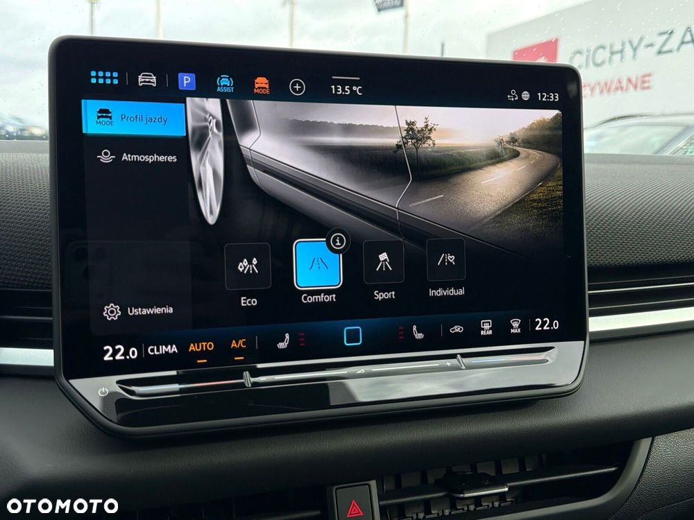 Volkswagen T-Roc 1.5 eTSI R-Line DSG - 25