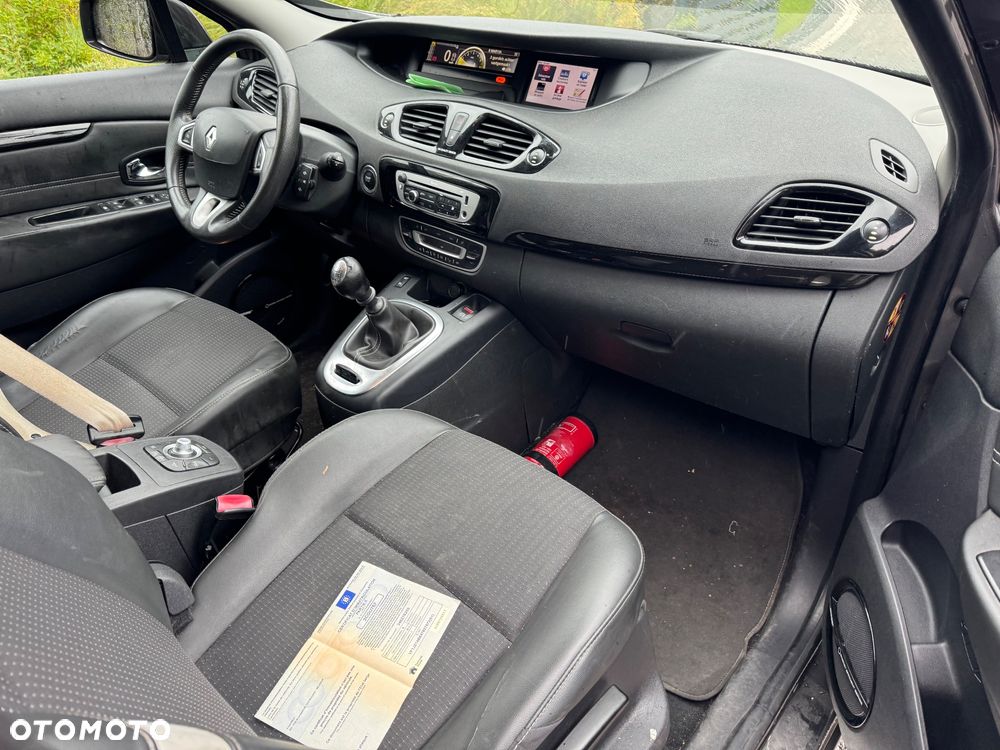 Renault Grand Scenic ENERGY dCi 110 S&S Bose Edition - 9