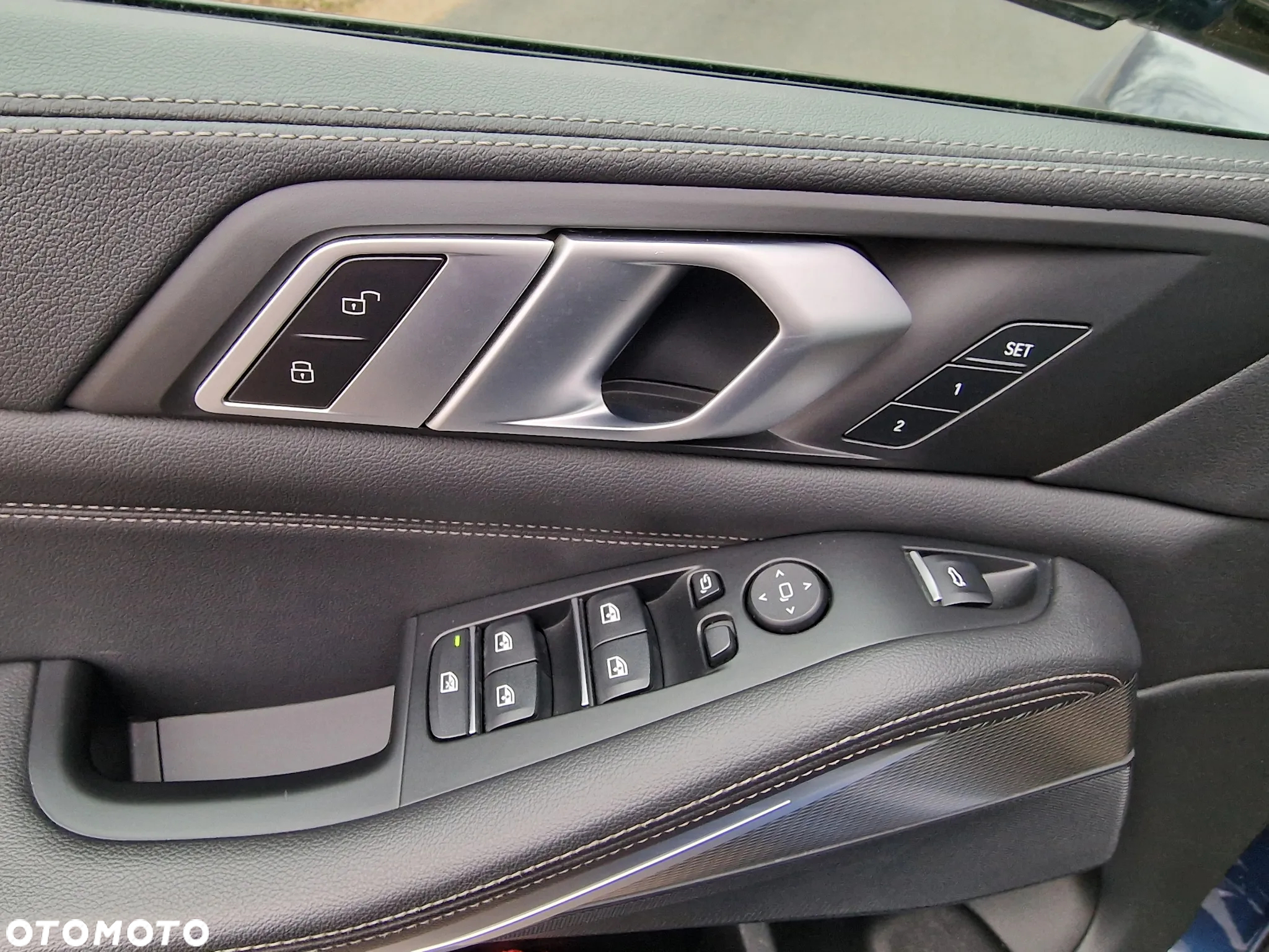 BMW X5 M M50d - 25