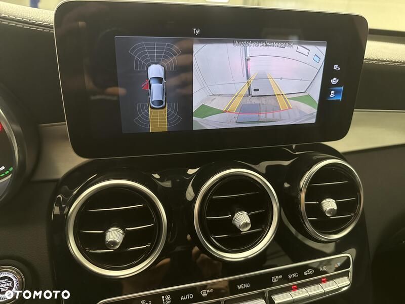 Mercedes-Benz GLC - 15