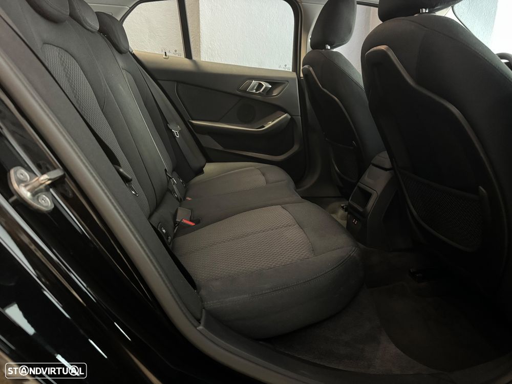 BMW 116 d Line Sport Auto - 38