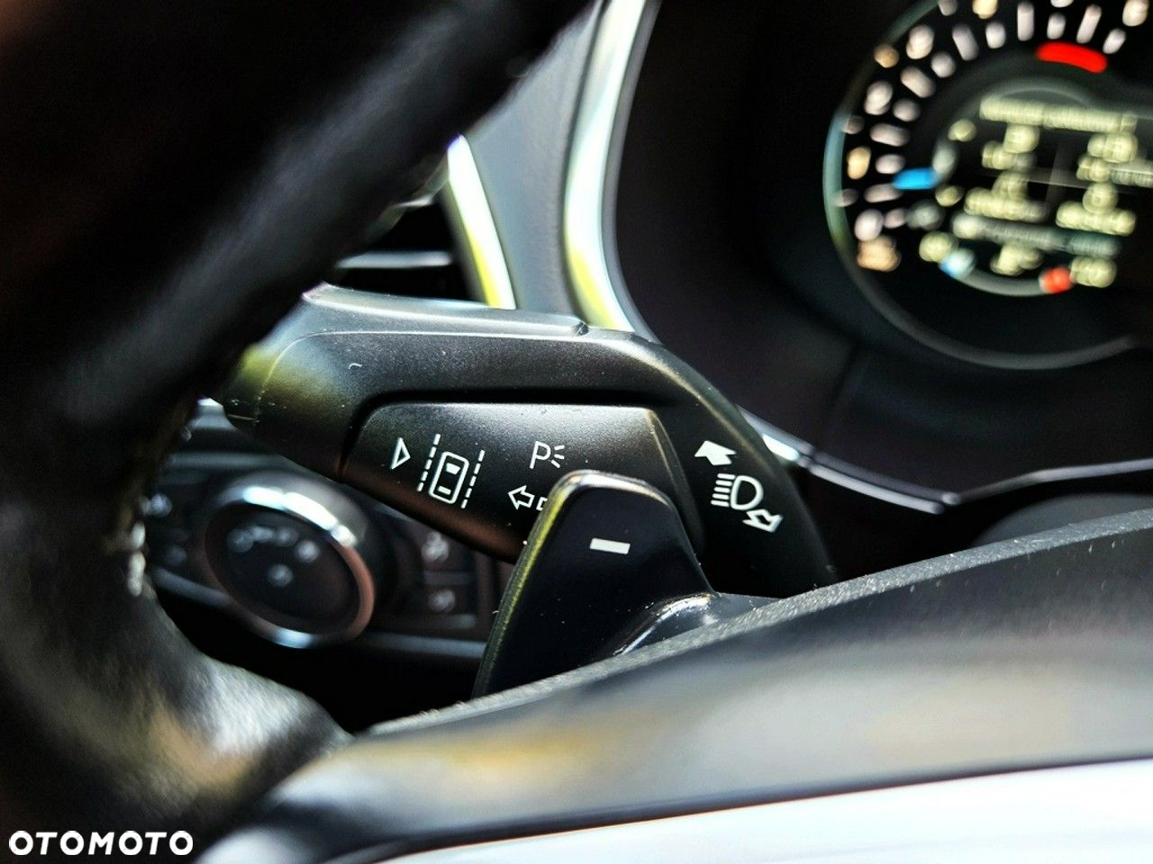 Ford S-Max - 27