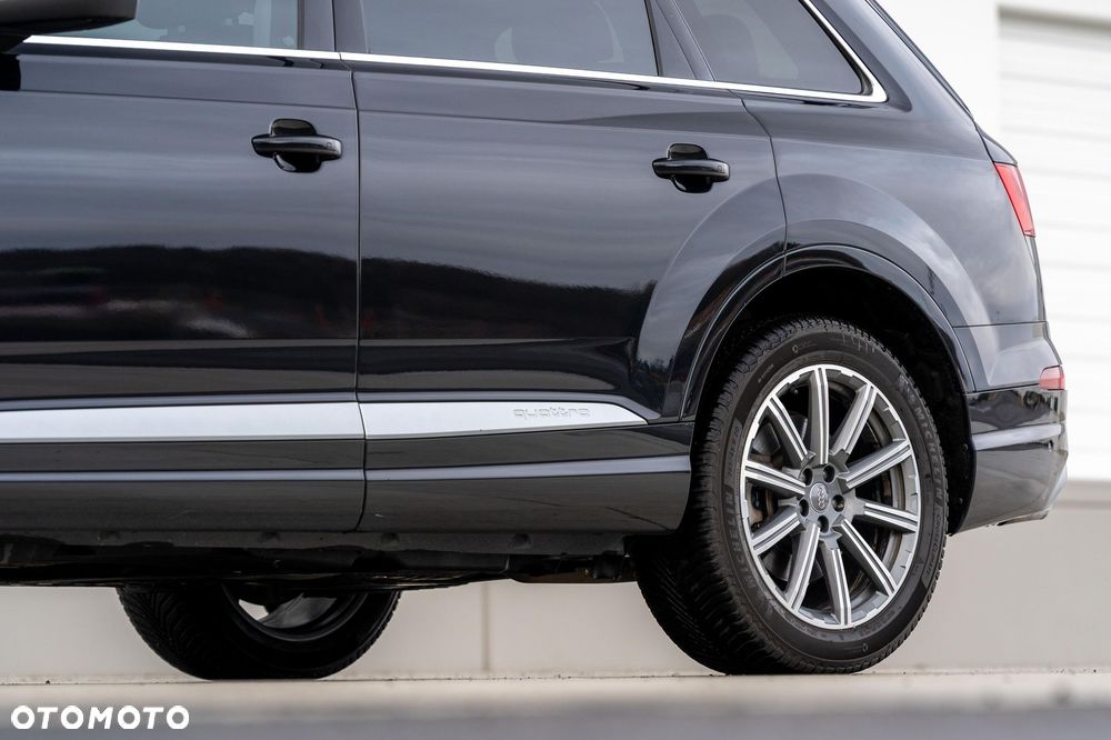 Audi Q7 - 8