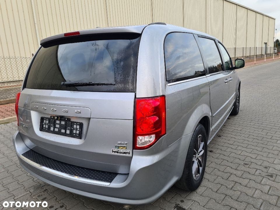 Dodge Grand Caravan 3.6 Express - 14